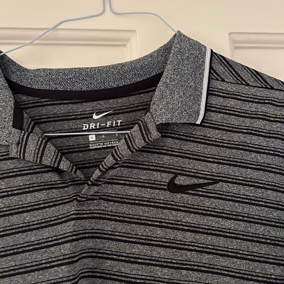 Nike Dri-Fit Standard Fit TW Collection  (set of 2) - Picture 5 of 5